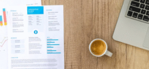 Untitled-design-e1762432832212-300x140 كيف تكتب سيرة ذاتية احترافية تجذب أصحاب العمل 2025